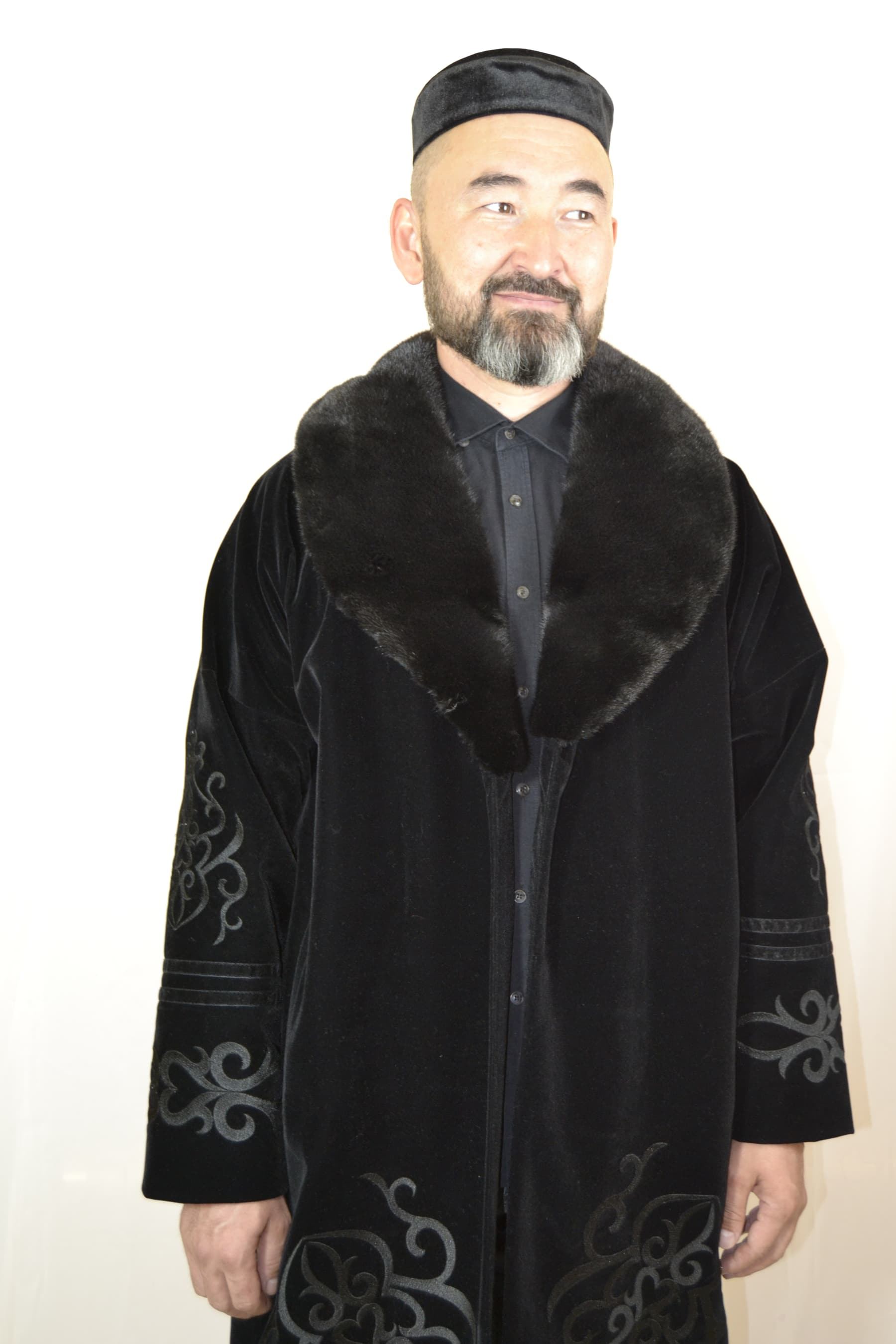 Казахская мужская шапан qara fur черный DALA