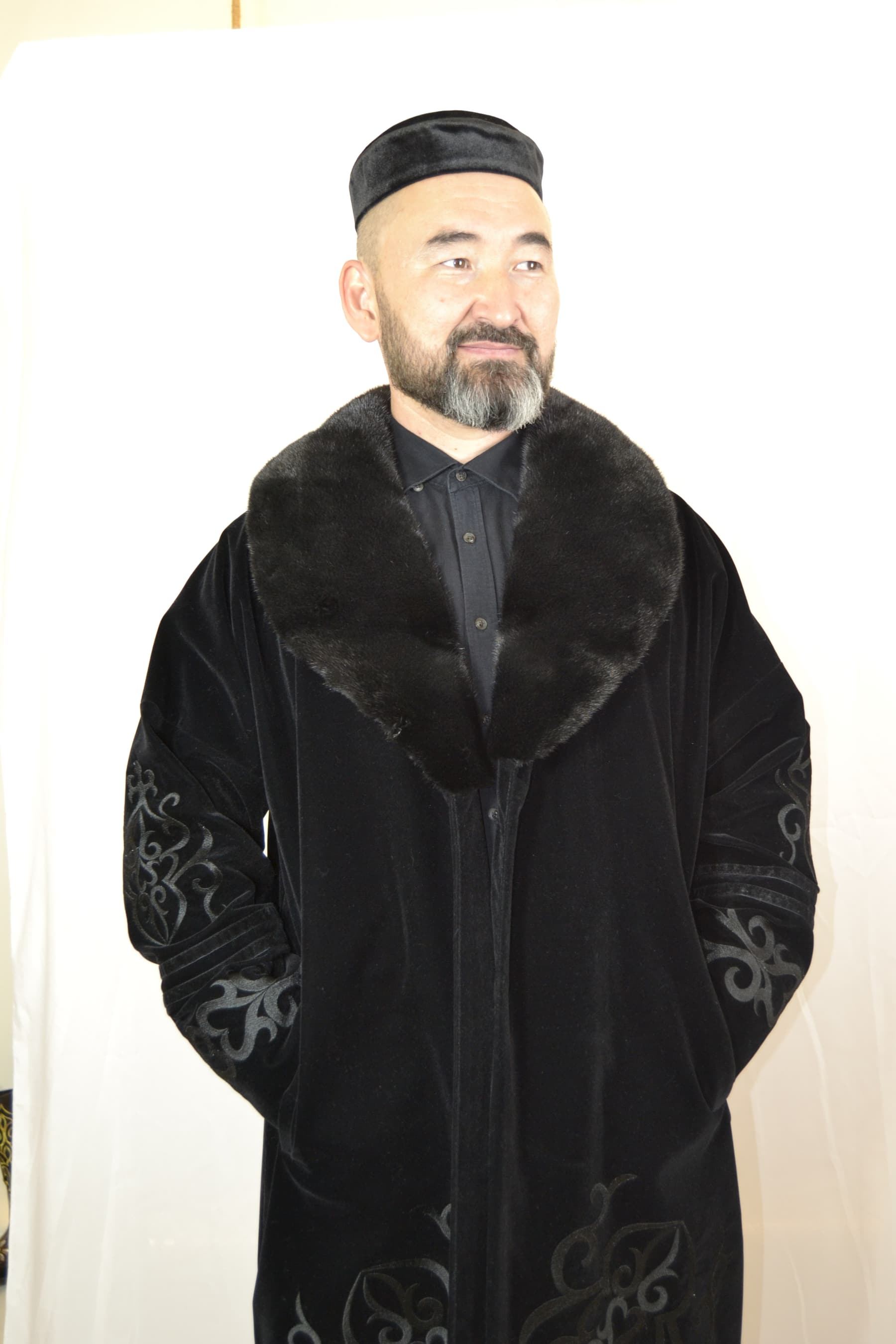 Казахская мужская шапан qara fur черный DALA